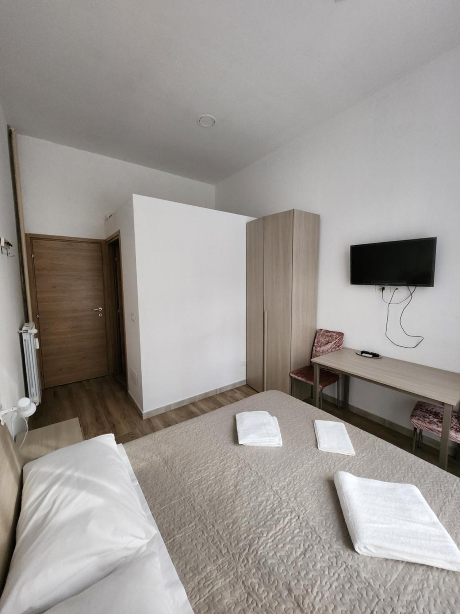Hotel Casa Roxana Turin Exterior foto